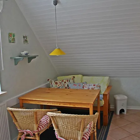 Apartment Goden Wind 4 *